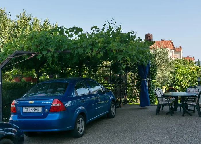 Apartments Corana